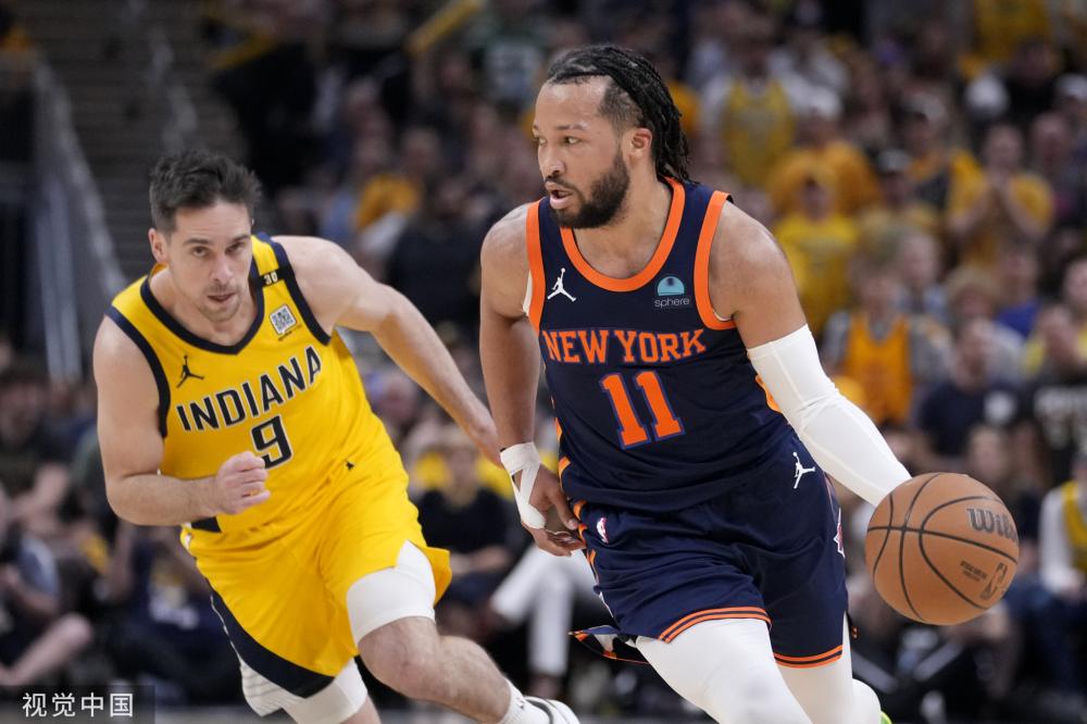 足球比赛的 足球比赛的